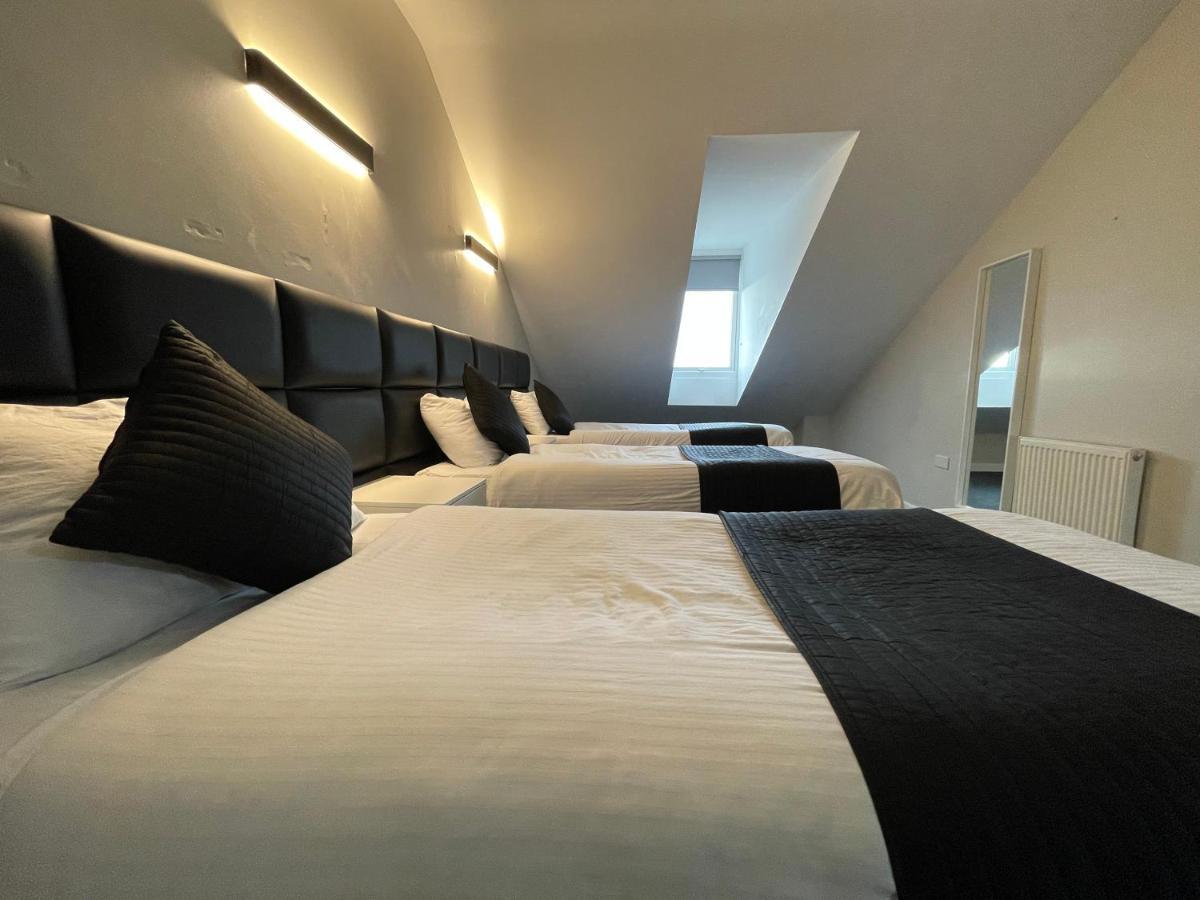 Mays - 102 Mill Street, Free Parking, 2 Minute Walk To Baltic Market And Centre - Sleep 1-10 Guests 3*