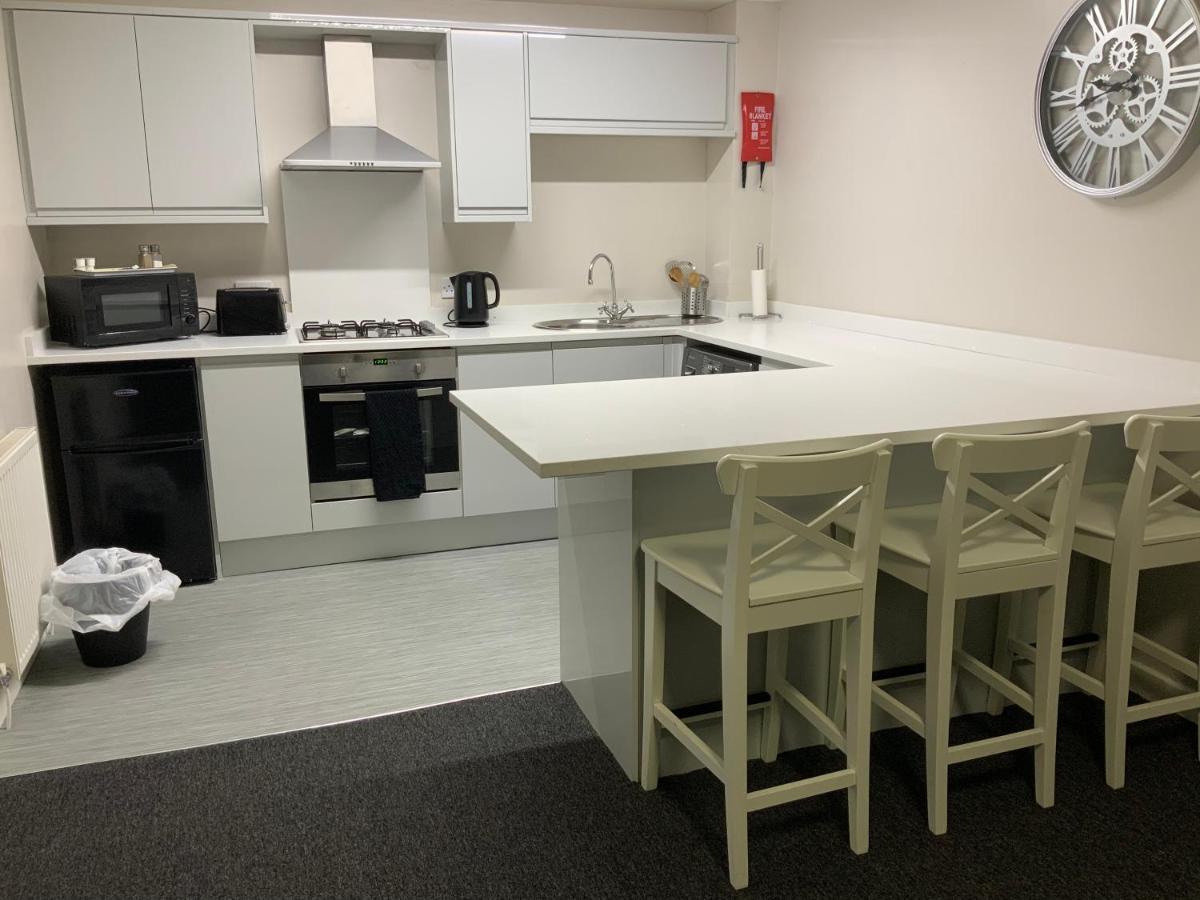 Апарт-отель Mays - 102 Mill Street, Free Parking, 2 Minute Walk To Baltic Market And Centre - Sleep 1-10 Guests Ливерпуль