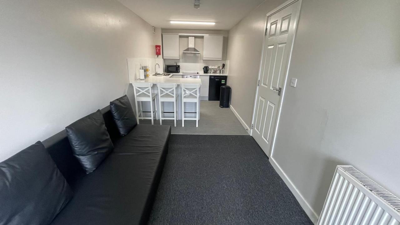 Mays - 102 Mill Street, Free Parking, 2 Minute Walk To Baltic Market And Centre - Sleep 1-10 Guests Апарт-отель Ливерпуль