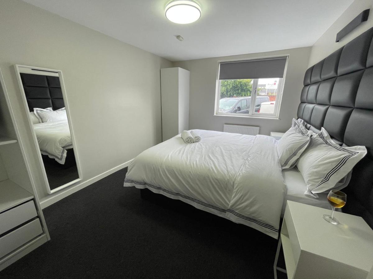 Mays Apartments: Centre Convenience With Free Parking 3* Liverpool