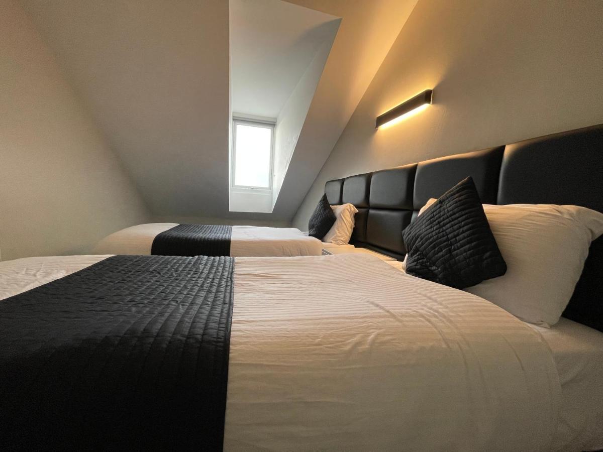 Mays Apartments: Centre Convenience With Free Parking Liverpool