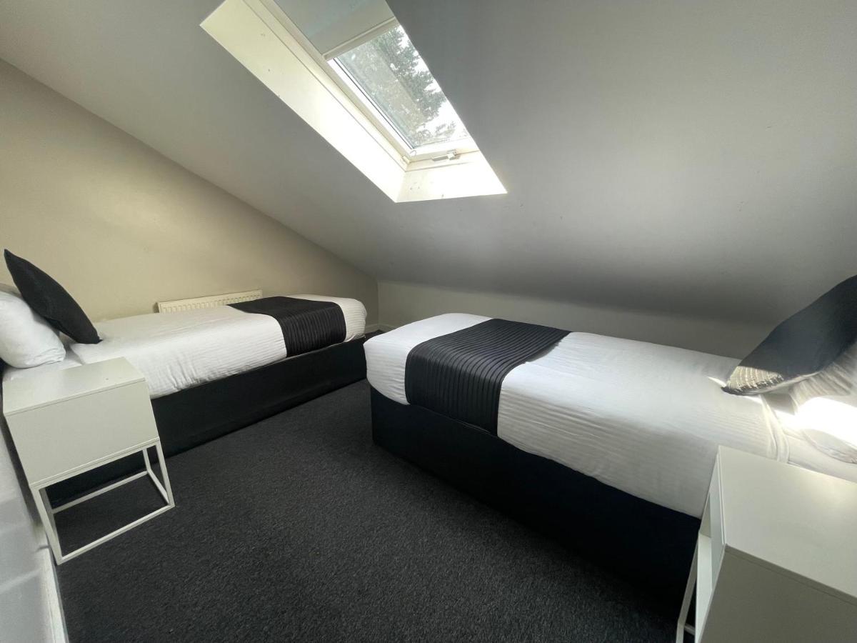 Mays Apartments: Centre Convenience With Free Parking Liverpool