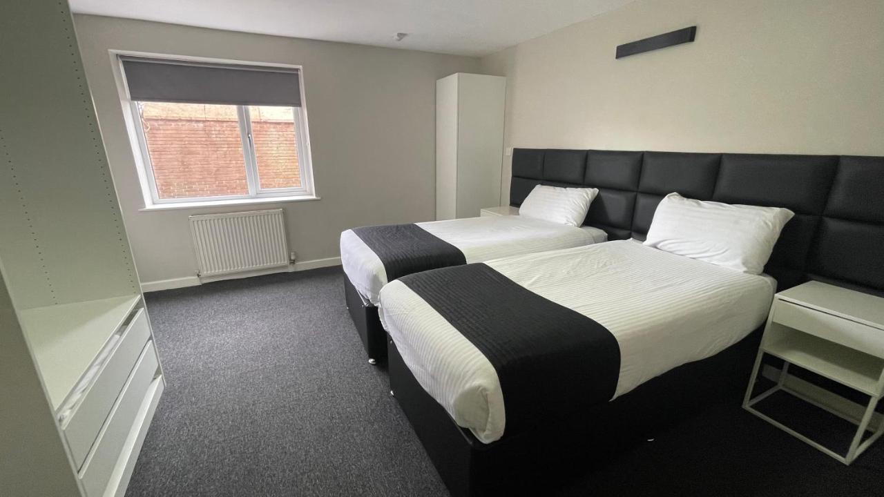 Mays Apartments: Centre Convenience With Free Parking 3* Liverpool