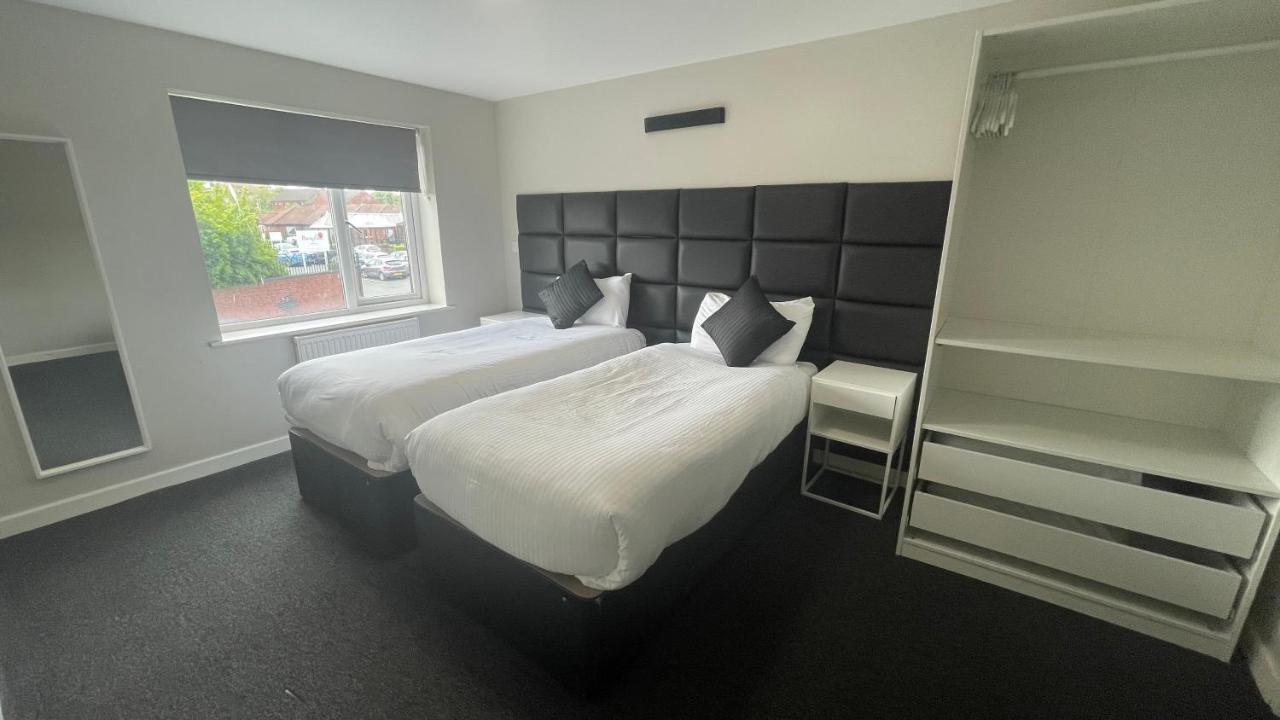 Mays - 102 Mill Street, Free Parking, 2 Minute Walk To Baltic Market And Centre - Sleep 1-10 Guests Апарт-отель